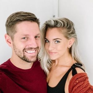 Meet your Posher, Dustin